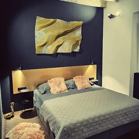 Booza 9 Luxury